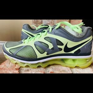 Women’s Nike Air Max - Size 10